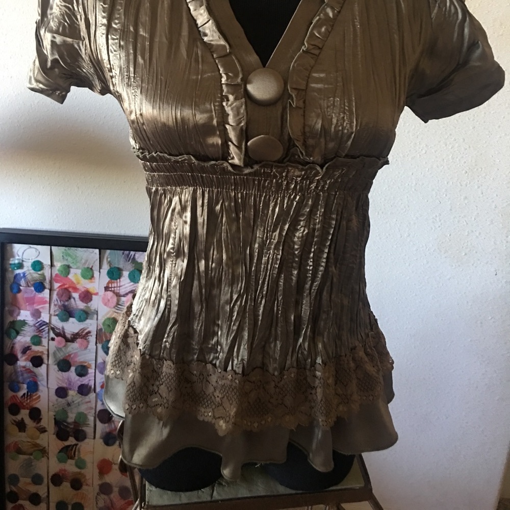 Satin bleated kaki green lace and Button blouse.